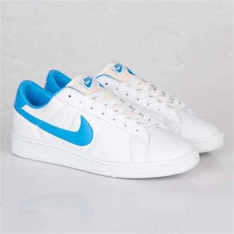 Nike Tennis Classic Sneakers 